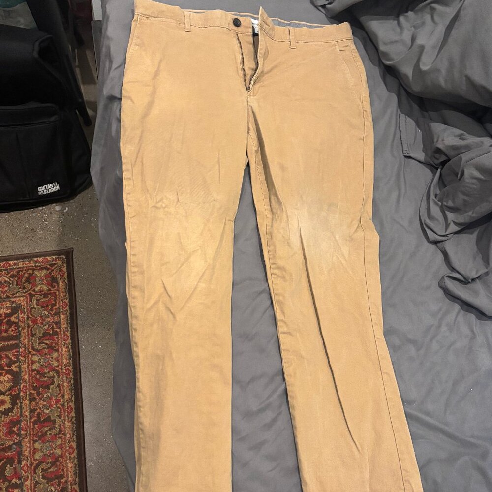 Amazon Essentials Chinos 36x30